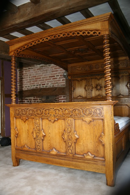 Four Poster Bed